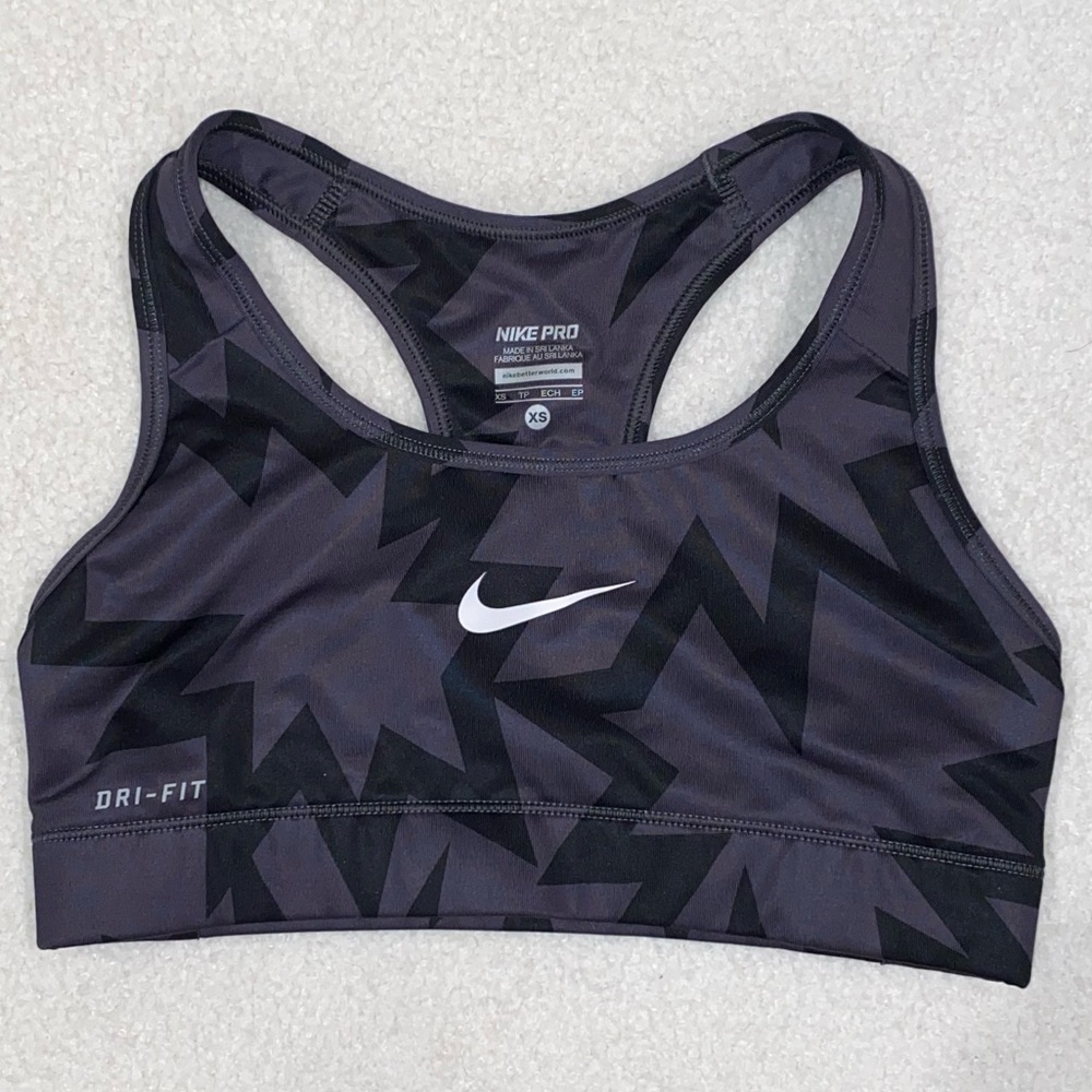 Nike Pro Sports Bra
